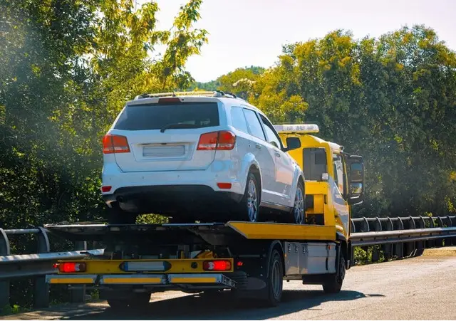 Best Towing And Vehicle Recovery Service In Dubai - 1
