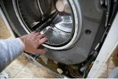 Bosh Washer Dryer,Fridge Freezer, Cooker Oven Service in Dubai -04-3382777 - 1