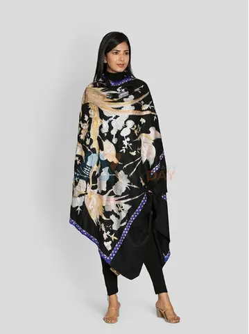 Kashmiri Embroidery Shawls - luxuriesofkashmir - 2/4