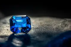 Certified Blue Sapphire in Delhi