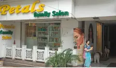 Best Family Salon In Kolkata | Petals Family Salon - 2