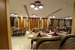 Best Multi-Cuisine Restaurant in Bhubaneswar - Varenya's Food Arena - 5