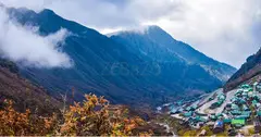 Travel Zuluk, the abode of clouds in Sikkim with Adorable Vacation