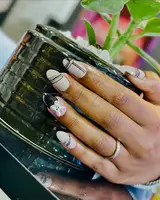 Nail art course in South Campus Delhi