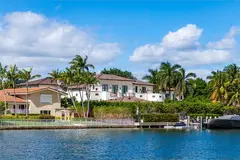 Seaview paradise beach villa resort