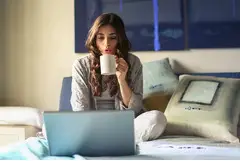 Home-Based Business Ideas for Women in India - Mor Selv