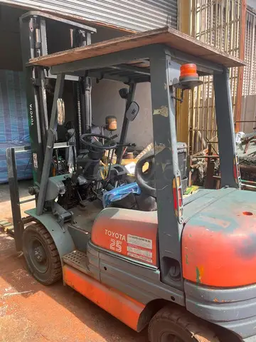 Toyota Forklift 6FD25 Diesel for Sale in Malaysia - 2/5