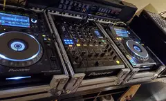 2x Pioneer CDJ-2000 nexus x2 & 1x DJM-2000 nexus x2 Professional DJ system DJ Package - 1