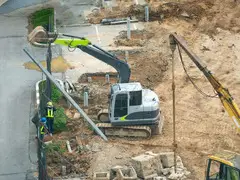 أعمال إزالة وتجهيز المواقع الاستراتيجية المصممة للنمو المستقبلي - احجز الآن