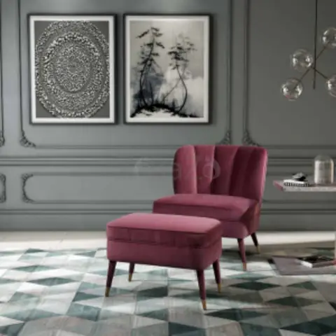 Elevate Your Space with Royal Furniture's Accent Chairs in London - 1/1