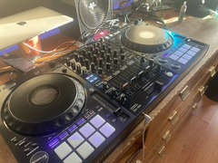 Pioneer DJ DDJ-1000 Black 4ch Performance DJ Controller Rekordbox - 1